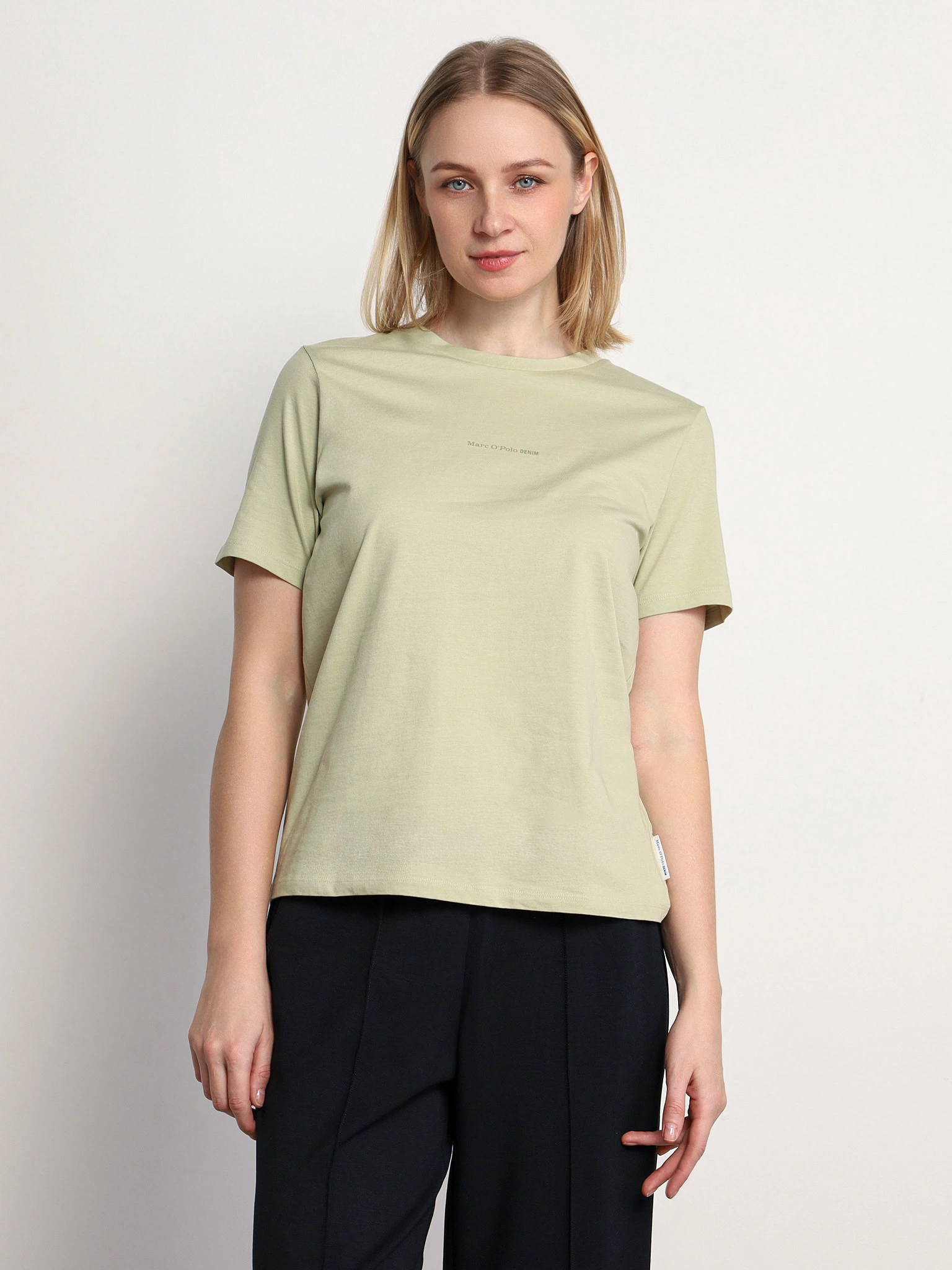 Футболка оливкового цвета из хлопка